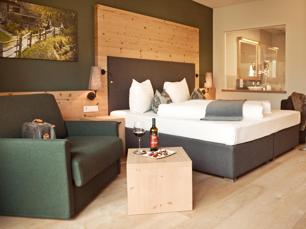 Hotel Forsthofgut Leogang Habitación foto